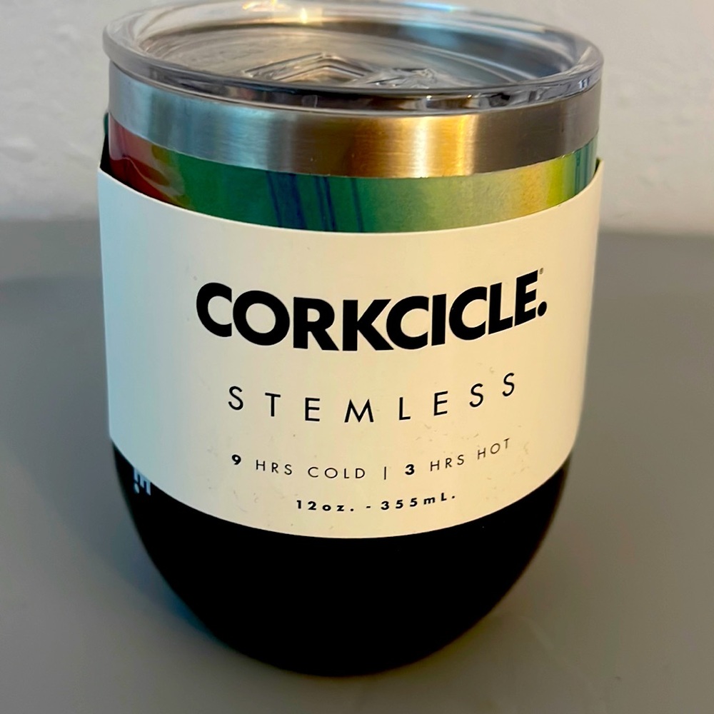 NWT Corkcicle stemless wine glass